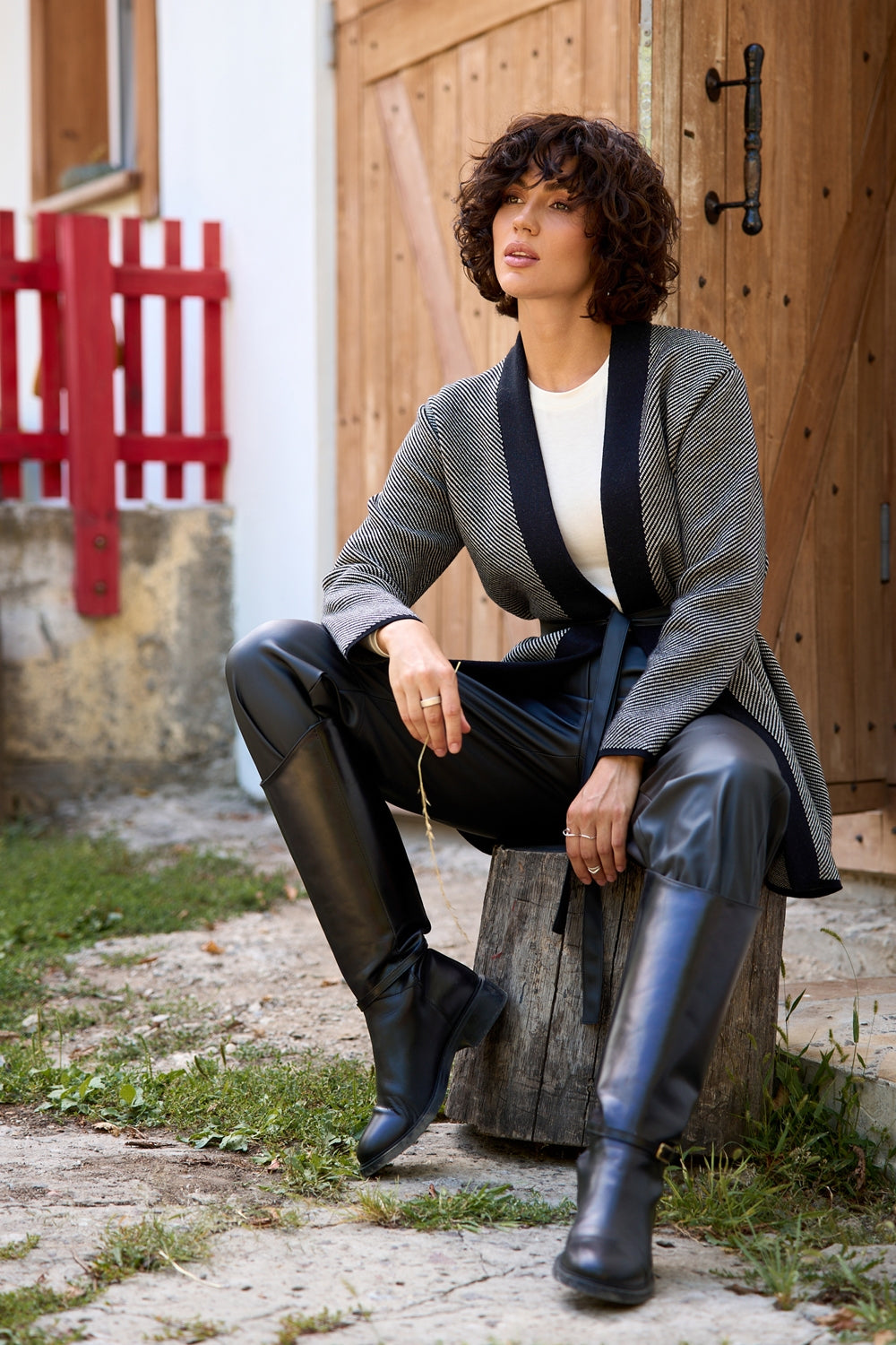 Cardigan 2987 — negru + in