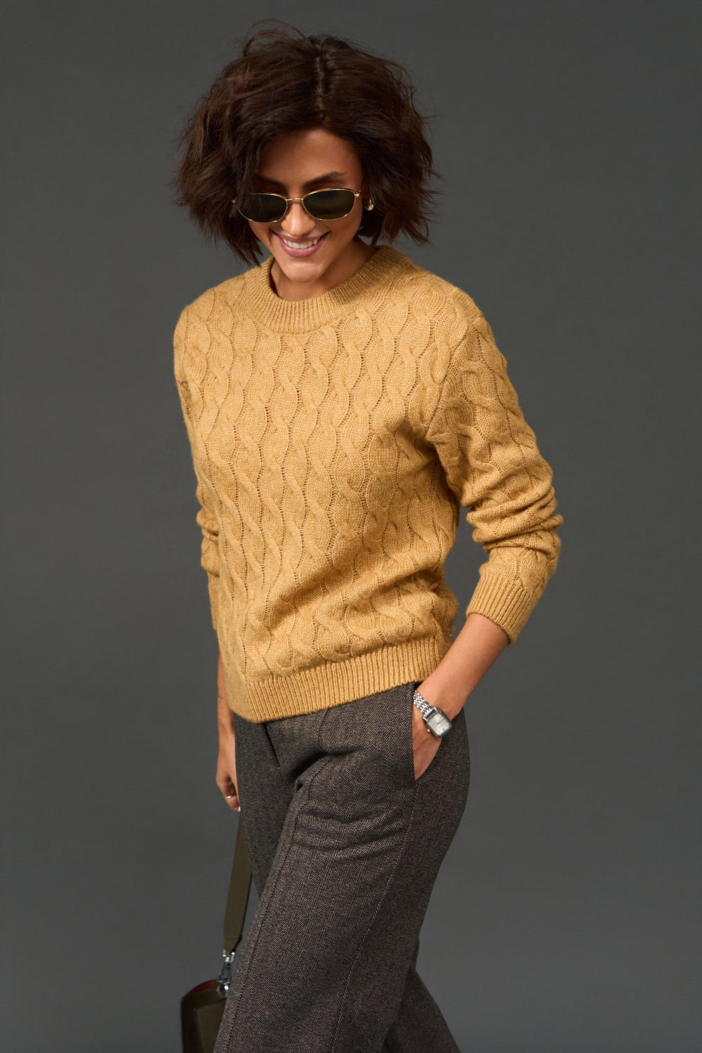 Pulover cu împletituri 2988 — ocru