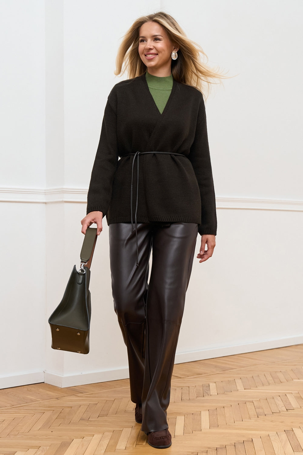 Cardigan petrecut 2966 — ciocolată amară - ciocolată amară
