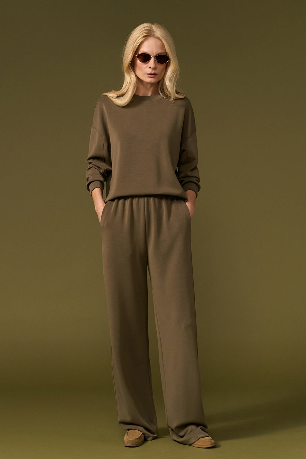 Costum 3071 — laur - laur
