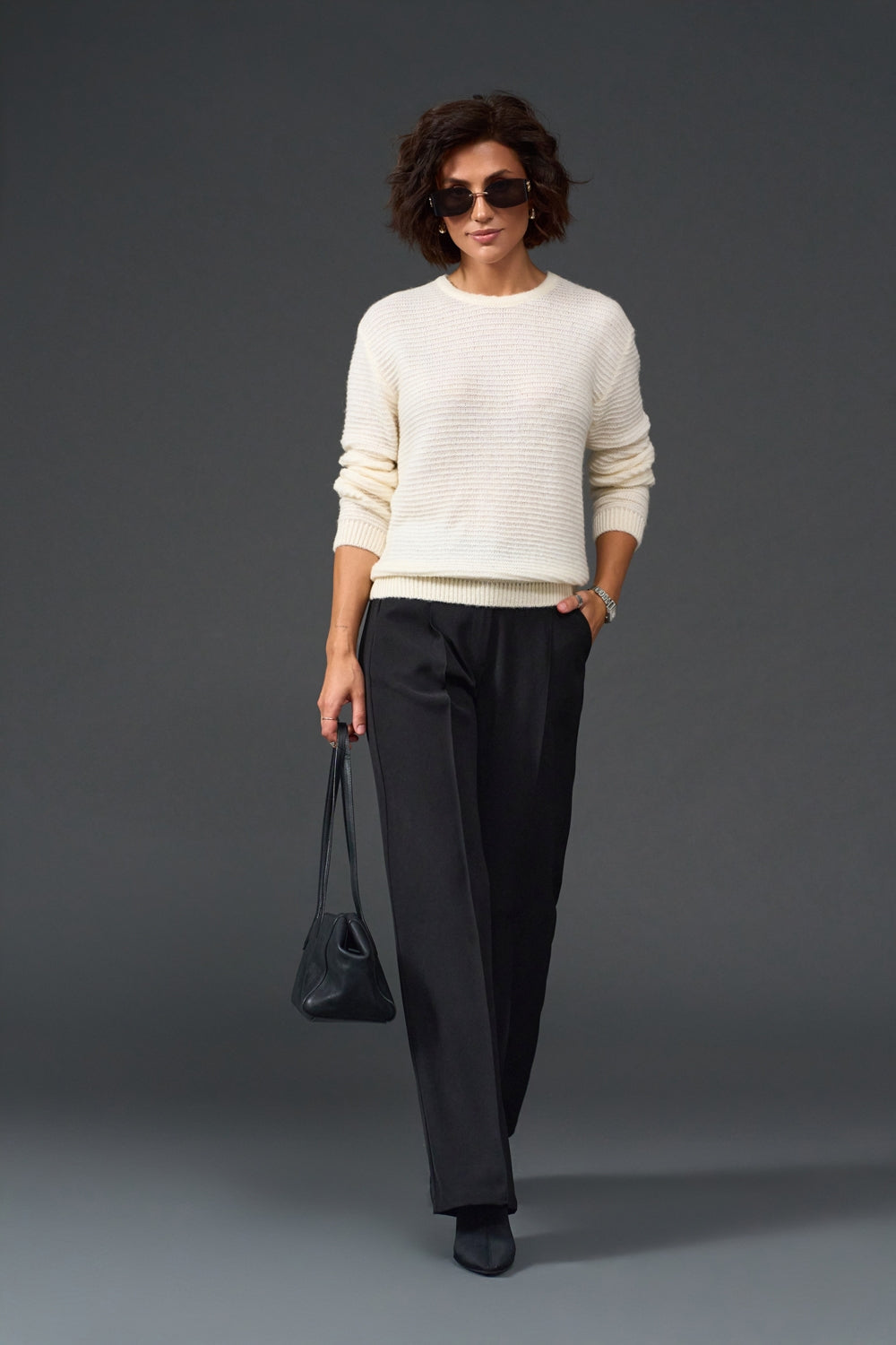 Pantaloni 3137 — negru