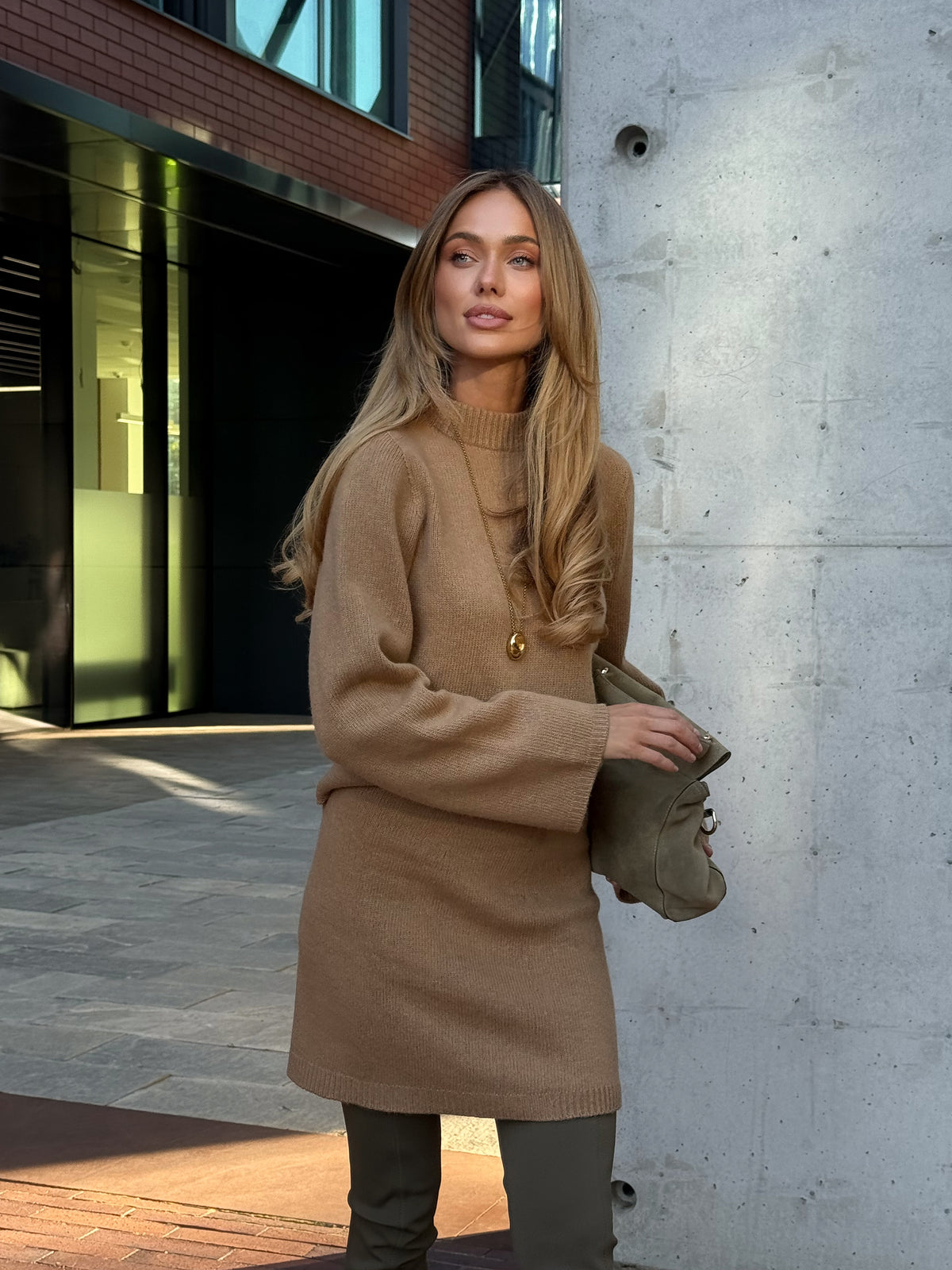 КОСТЮМ MELANIA — карамель