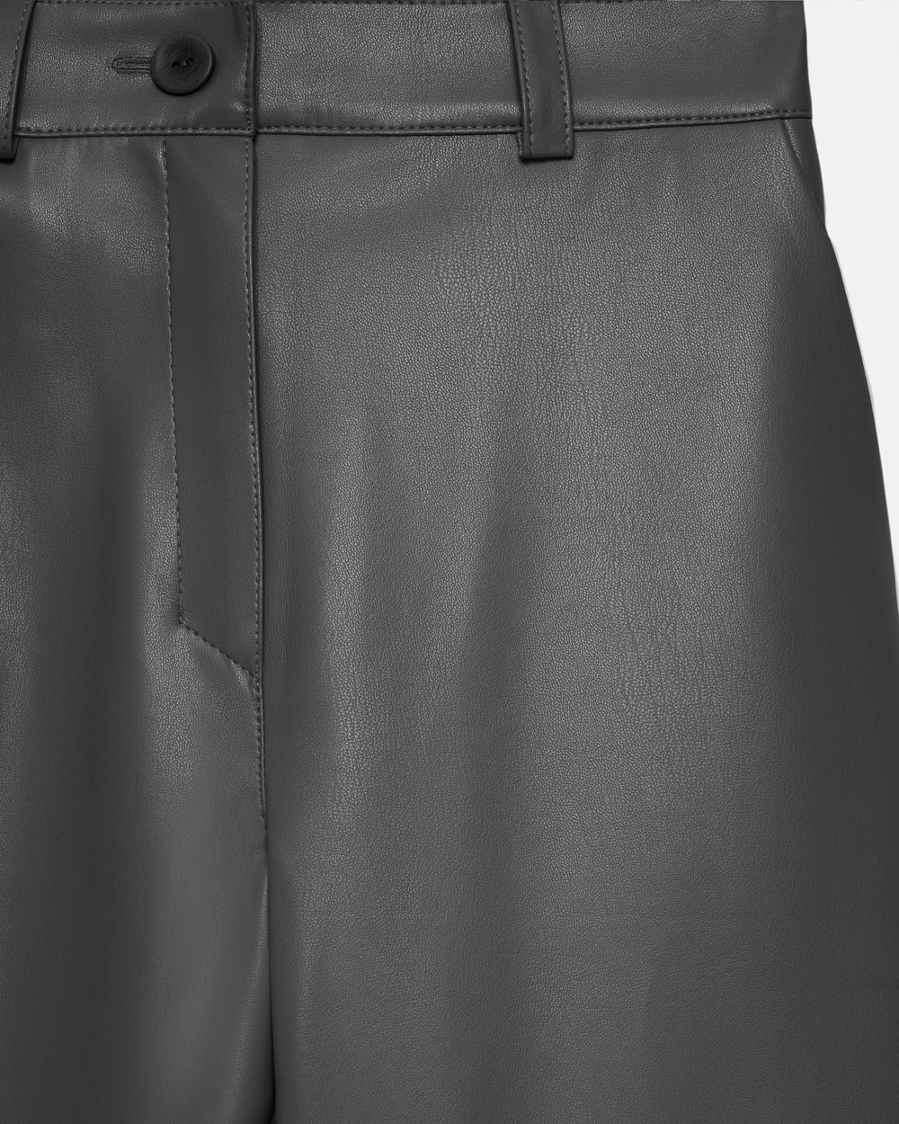 Pantaloni din piele ecologică 3076 — gri