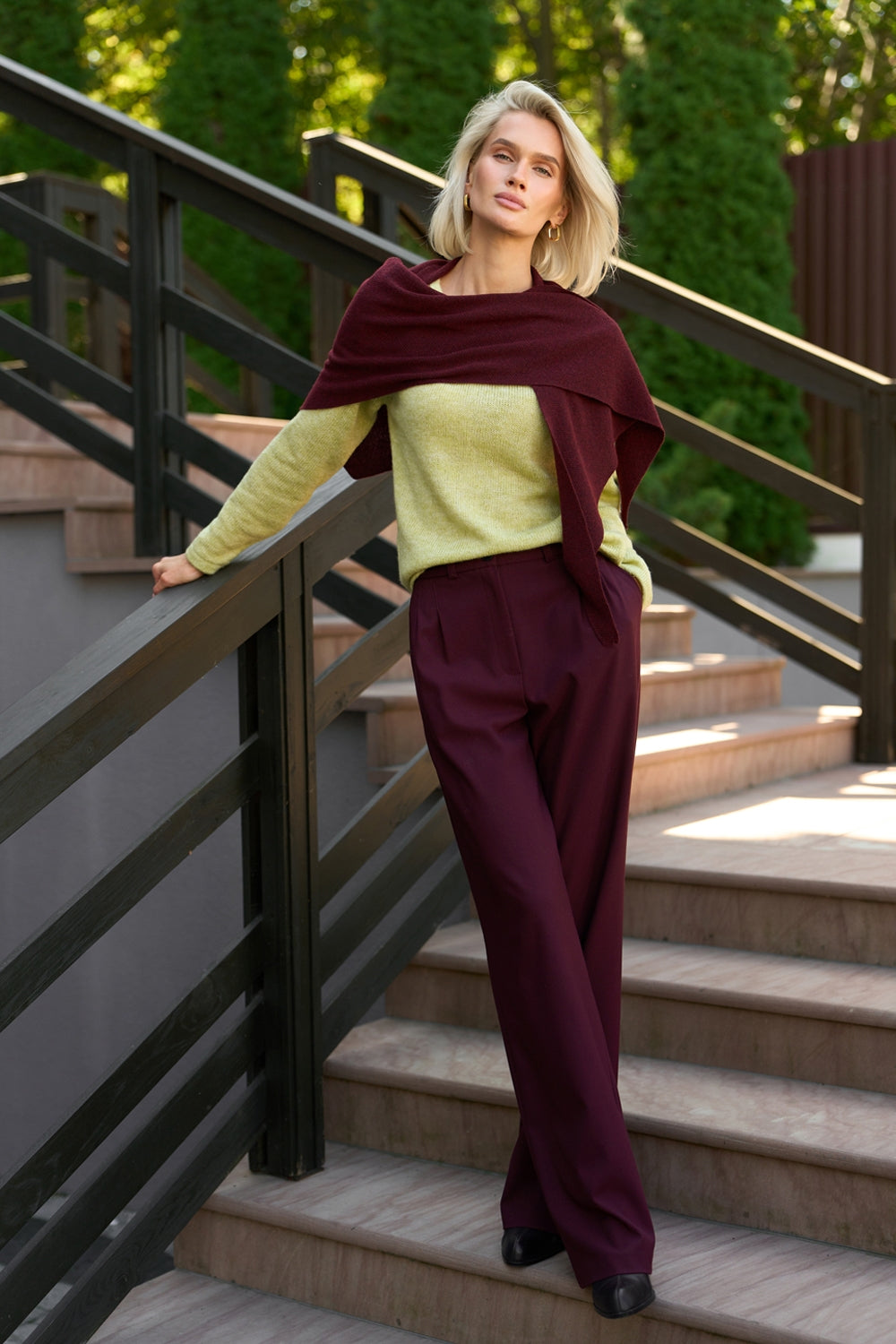 Eșarfă triunghiulară 4020 — burgundy