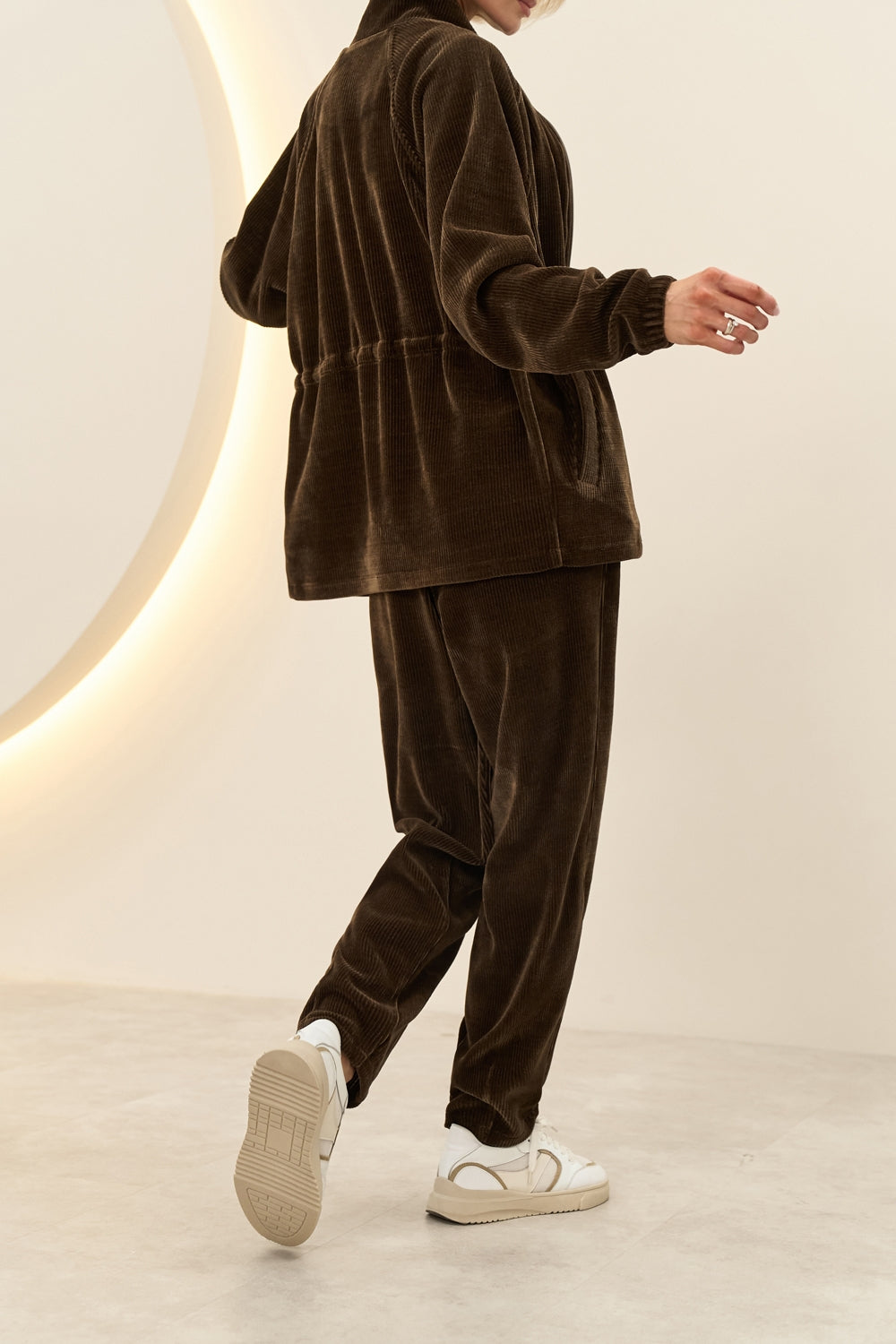 Pantaloni 3112 — chihlimbar închis