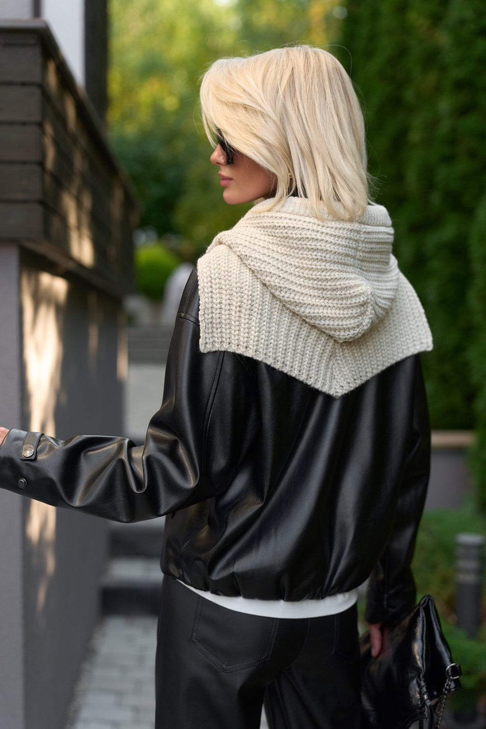 Glugă tricotată tip snood 4005 — natural