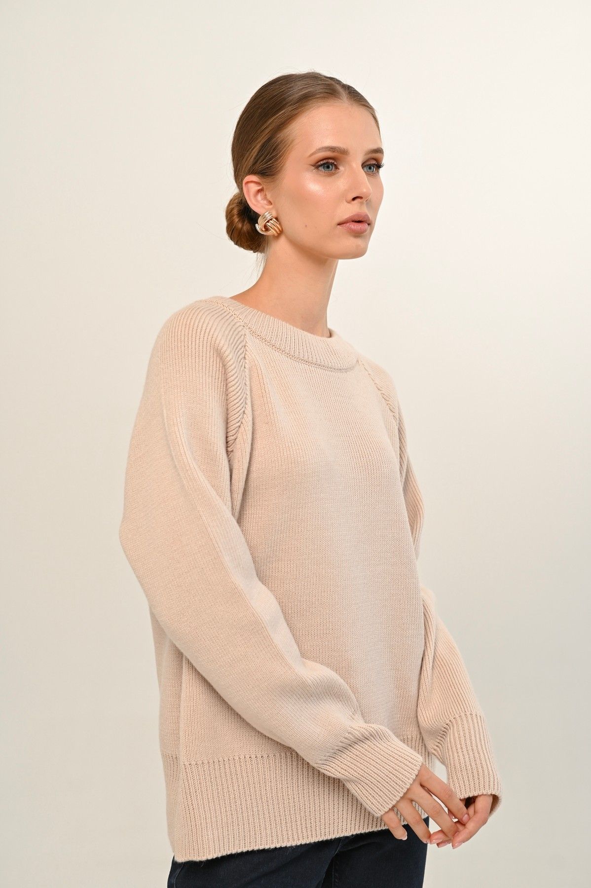 Pulover COMFORT — crem