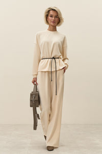 Costum 3071 — crem - crem