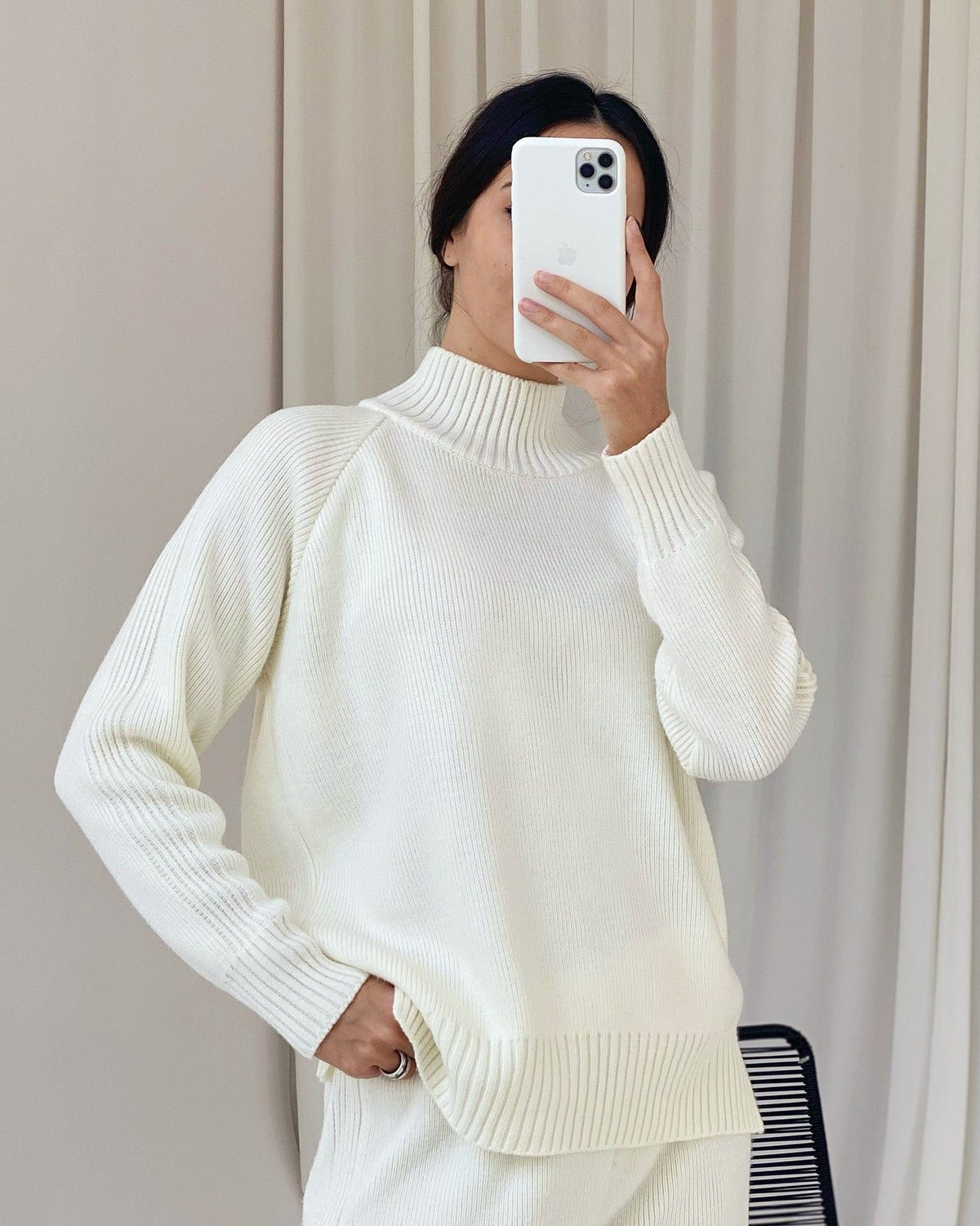 Pulover BASIC — lapte